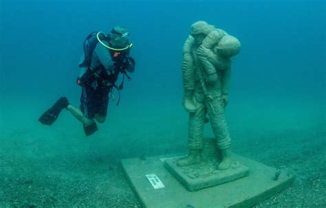Nation's first underwater veterans memorial officially opens off FL coast | American Military News