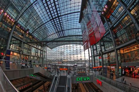 Der Berliner Hauptbahnhof (03) Foto & Bild | Bilder auf fotocommunity