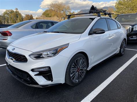 2020 Forte GT2 with aftermarket roof rack : r/kia