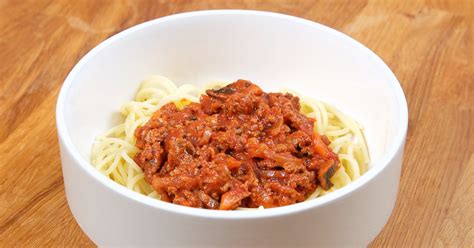 Gluten free spaghetti bolognese | IBD Relief