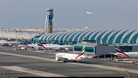 Dubai International Airport Overview Photo by Paweł Wędrychowicz | ID ...