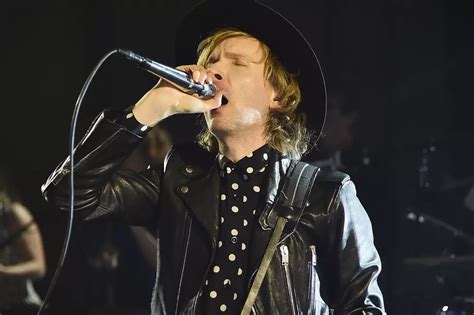 Beck Announces Spring 2018 Tour Dates