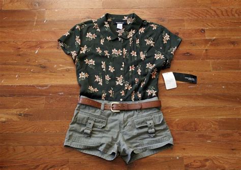 Fashion Inspiration: Thrift Store Outfit Ideas