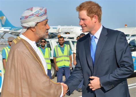 Bangkok Post - Cousin of late Oman sultan sworn in as new ruler