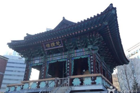 Jogyesa Temple | 조계사 : TRIPPOSE