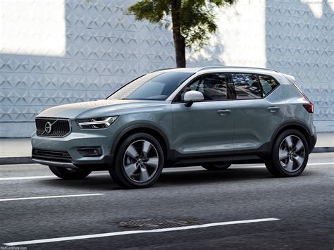 Volvo XC40 dévoilé : Un SUV compact premium de plus sur le ring