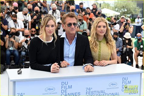 Sean Penn & Daughter Dylan Penn Join Katheryn Winnick For 'Flag Day' Photo Call at Cannes: Photo ...