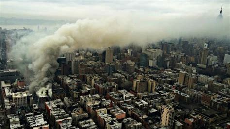 Powerful images of the NYC building collapse | CNN