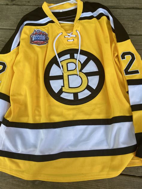 Boston Bruins winter classic fenway Shawn Thornton jersey | SidelineSwap