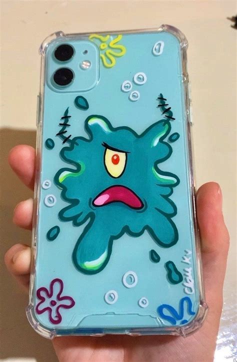 ᴘɪɴᴛᴇʀᴇsᴛ | ʙᴀsɪᴄɢɪʀʟʟ | Phone case diy paint, Art phone cases, Diy phone case