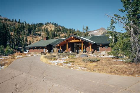 ULTIMATE GUIDE TO LASSEN VOLCANIC NATIONAL PARK - Smilkos Lens