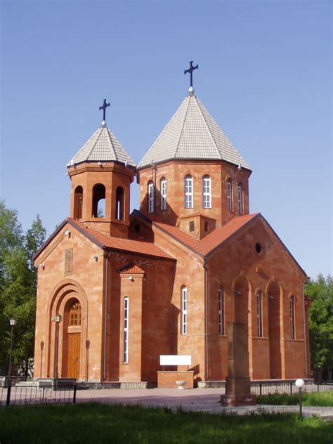 Armenian_church_Kirov Revival Architecture, Church Architecture, Armenia Travel, Church Pictures ...