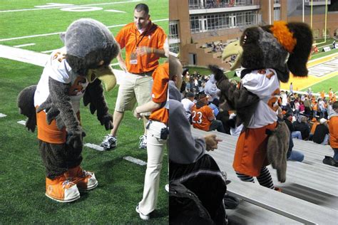 Bowling Green State University Falcons - costumed mascots Freddie ...