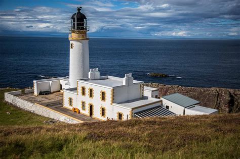 stay in a working lighthouse - Rua Reidh Places In Scotland, Scotland ...