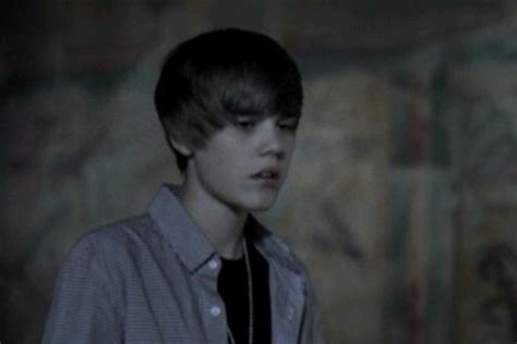 Picture of Justin Bieber in Music Video: Never Let You Go - justinbieber_1304099753.jpg | Teen ...