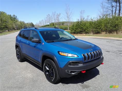 2017 Hydro Blue Pearl Jeep Cherokee Trailhawk 4x4 #119771505 Photo #4 | GTCarLot.com - Car Color ...