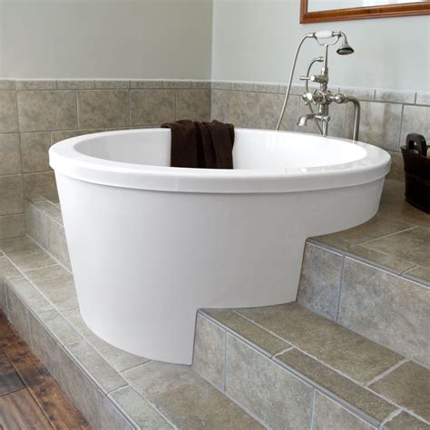 47" Caruso Acrylic Japanese Soaking Tub | Japanese soaking tubs and Tubs