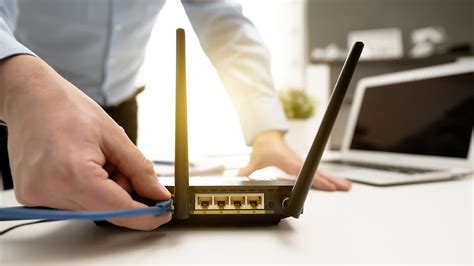 How to Set Up and Optimize Your Wireless Router for the Best Wi-Fi ...