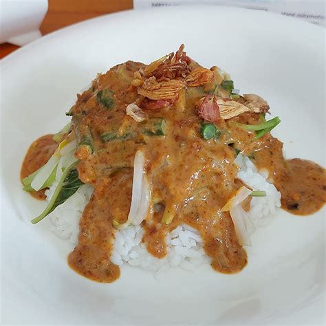 Nasi Pecel (Rice with Vegetables and Peanut Sauce) – Vi's Cooking Journal