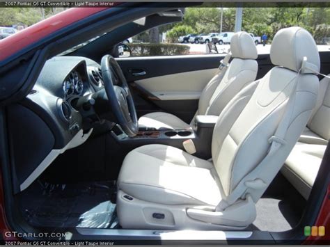 Light Taupe Interior Photo for the 2007 Pontiac G6 GT Convertible #78653546 | GTCarLot.com