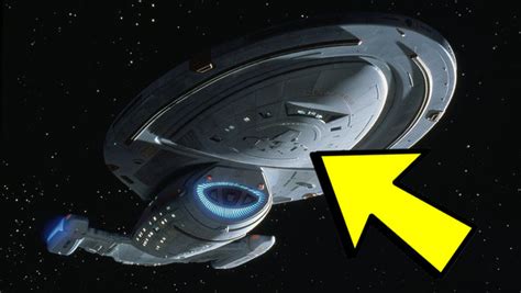 Star Trek: 10 Secrets Of USS Voyager You Need To Know