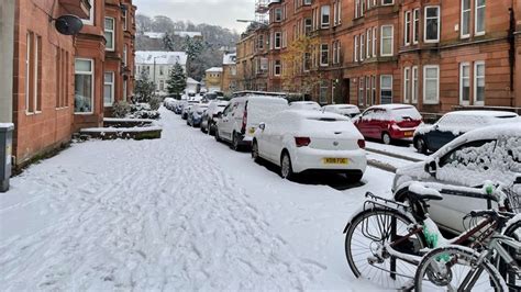 Weather in pictures: Snow blankets parts of UK | Weather News | Sky News