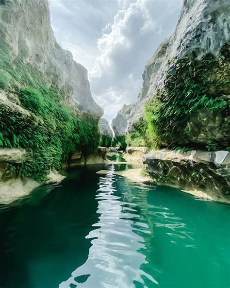 The Blanco River Leads To The Narrows Water Hole In Texas | Hiking in ...