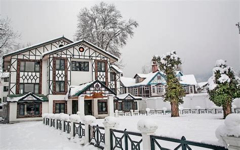 Four Points by Sheraton Srinagar Srinagar - Deal + HD Photos & Reviews