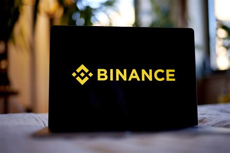 Crypto Exchange Binance to Exit Canada Under New CSA Rules - Bloomberg