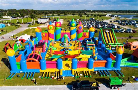 The World's Largest Inflatable Bouncy Castle Is Coming To Perth | Urban List Perth