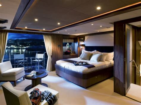 17 Extraordinary Yacht Bedroom Designs That You Will Want To Sleep In