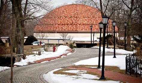 A Grand Reopening for the Planetarium at Vanderbilt Museum - The New York Times