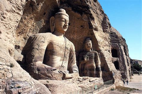 The Buddhist tradition of religious cave art | Traveling Tour Guide