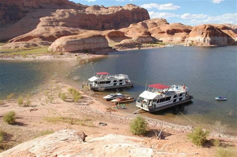 Lake Powell houseboat camping Glen Canyon, Canyon Lake, Lake Powell ...