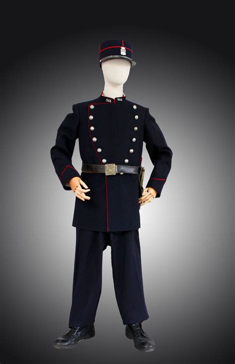 LAW ENFORCEMENT UNIFORMS - La compagnie du costume