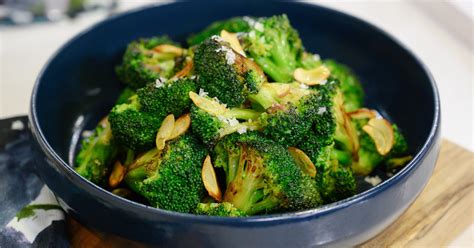 Sautéed Broccoli with Garlic Recipe