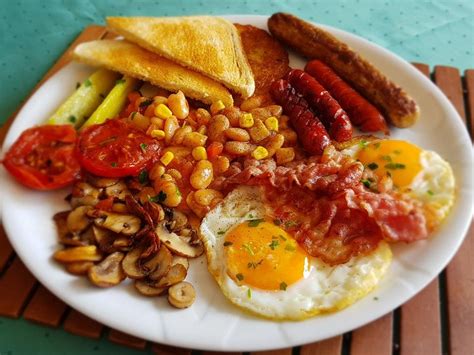 Full English Breakfast von handsabumsadaisy| Chefkoch