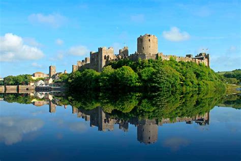 Best Castles in South Wales - Historic European Castles