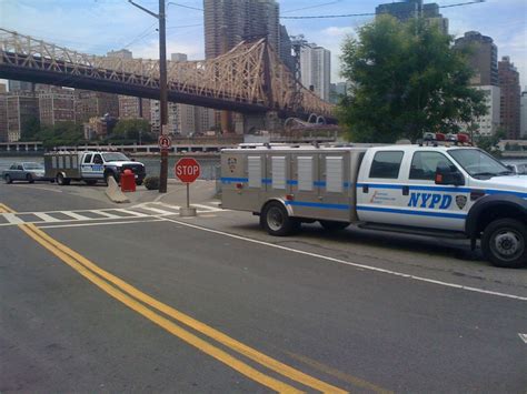 Roosevelt Islander Online: NYPD Transit Canine Unit Training On ...