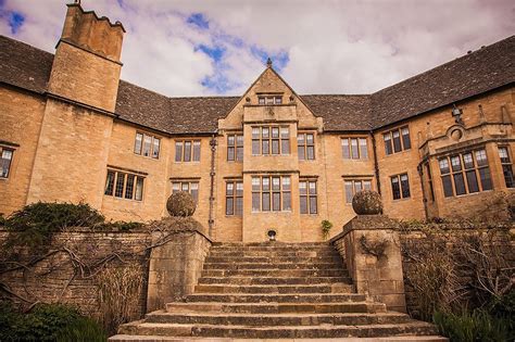 Foxhill Manor - Double Bathtubs Overlooking The English Countryside