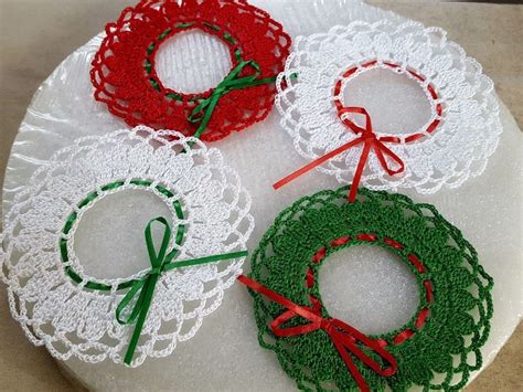 Crocheted Christmas Wreath | Crochet christmas wreath, Christmas ...