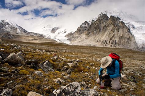 tourisum: 25 Reasons to go Hiking around Nepal and the Himalayas