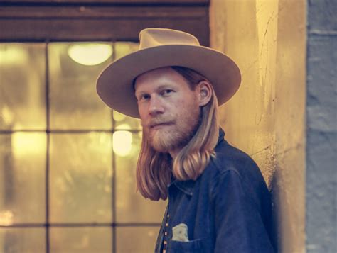 VIDEO PREMIERE: Jarrod Dickenson Celebrates Defiance with Unadulterated Rock and Roll on "With ...