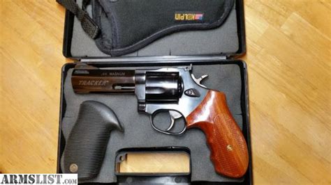 ARMSLIST - For Sale: Taurus Tracker 44 Magnum Wood Grips