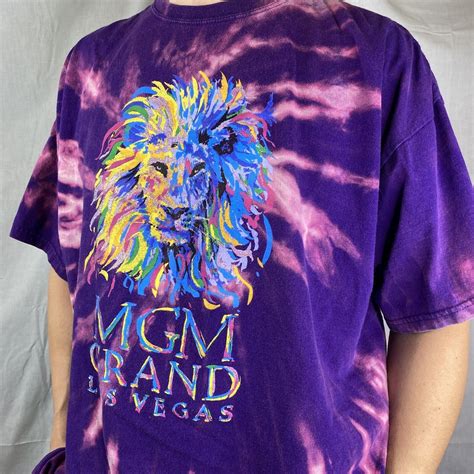 Vintage Lion Habitat MGM Grand Las Vegas Acid Wash Ti… - Gem