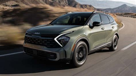 The Best Hybrid SUVs For Less Than $45,000 According To Consumer Reports