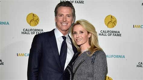 Gavin Newsom's wife celebrates Angela Davis, former fugitive Communist ...