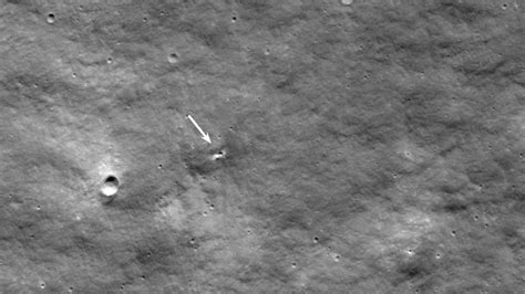 NASA moon orbiter spots crash site of Russia's failed Luna-25 lander (photo) | Space