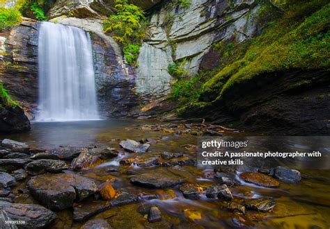 Waterfalls Of North Carolina High-Res Stock Photo - Getty Images