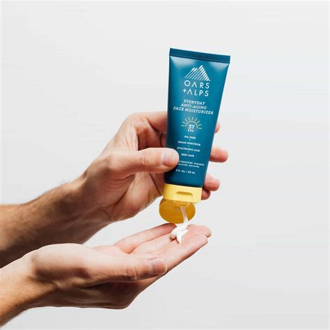 Men's Face Moisturizer with SPF | Anti-Aging Face Lotion – Oars + Alps